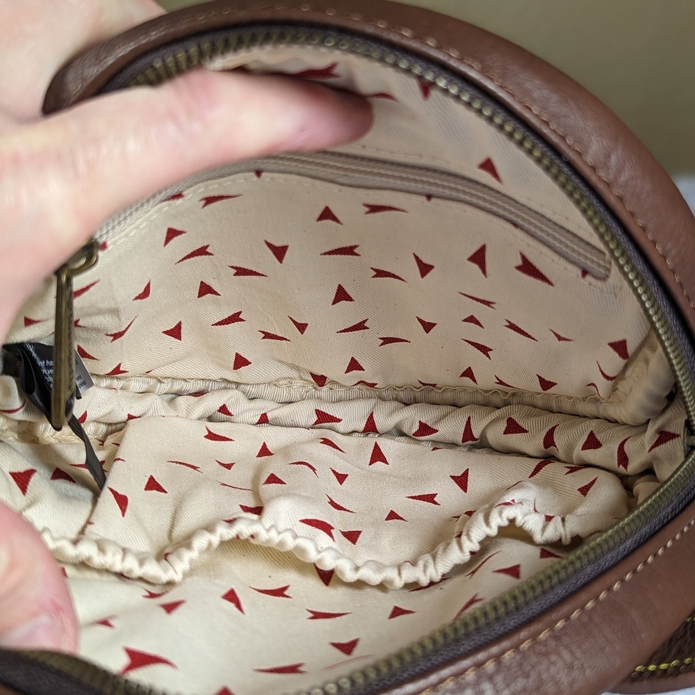 Loungefly Owl Face Round Crossbody Bag Purse EUC - Picture 5 of 9